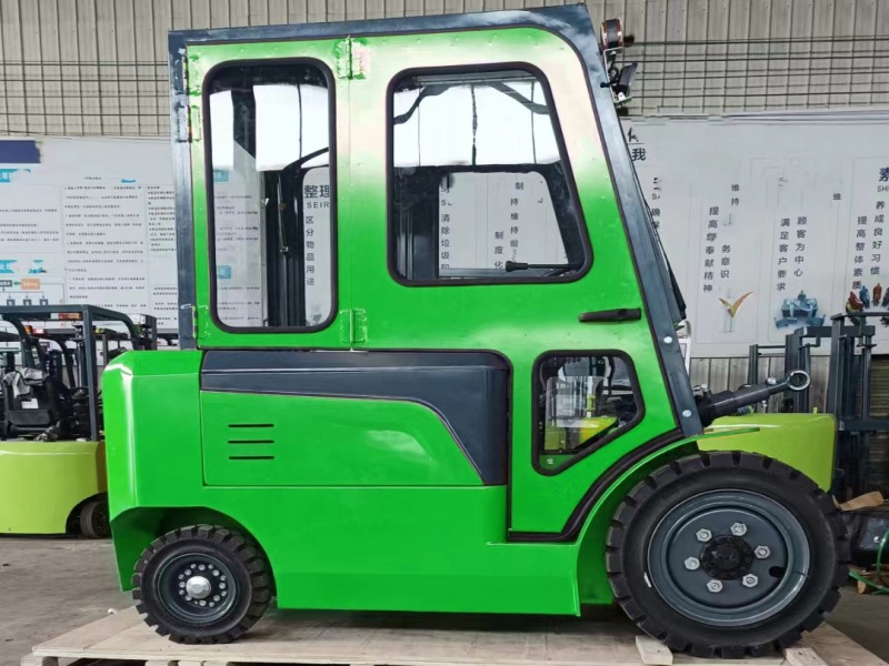 NEOlift lithium battery electric forklift 